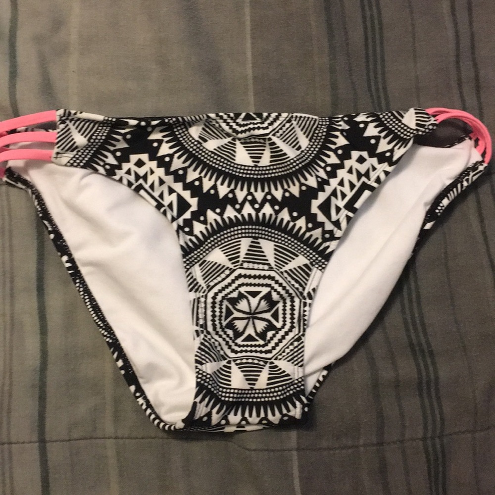 Xhilaration pink, black, and white bikini bottoms!